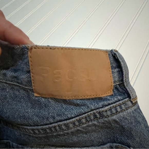 PacSun High Rise Relaxed Denim Shorts Size 27 Distressed Cutoff Jean Shorts - Picture 7 of 8